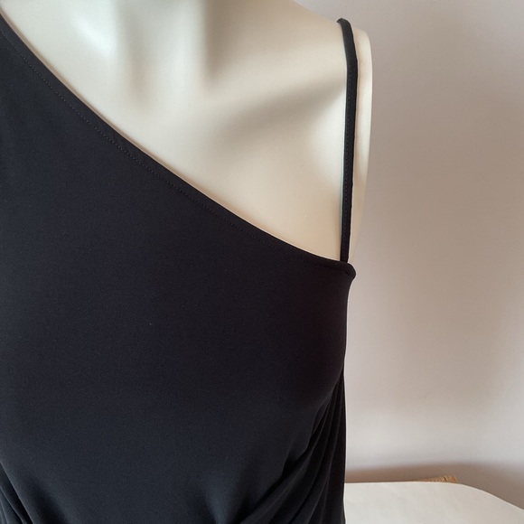 Banana Republic One Shoulder Top With Front Tie - Picture 3 of 11